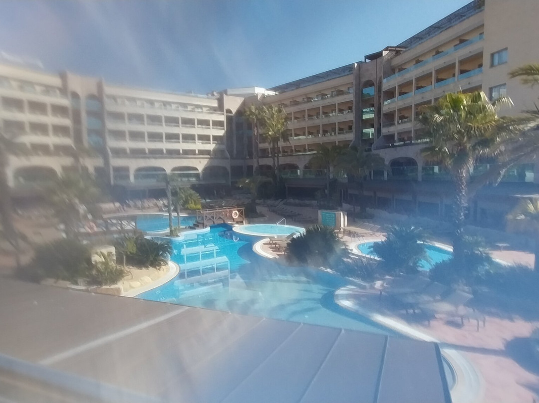 黄金海湾德托萨水疗4星高级酒店主图