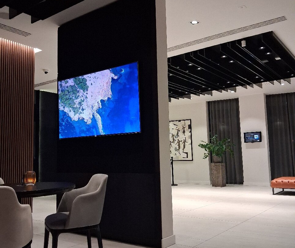 阿斯科特大酒店主图