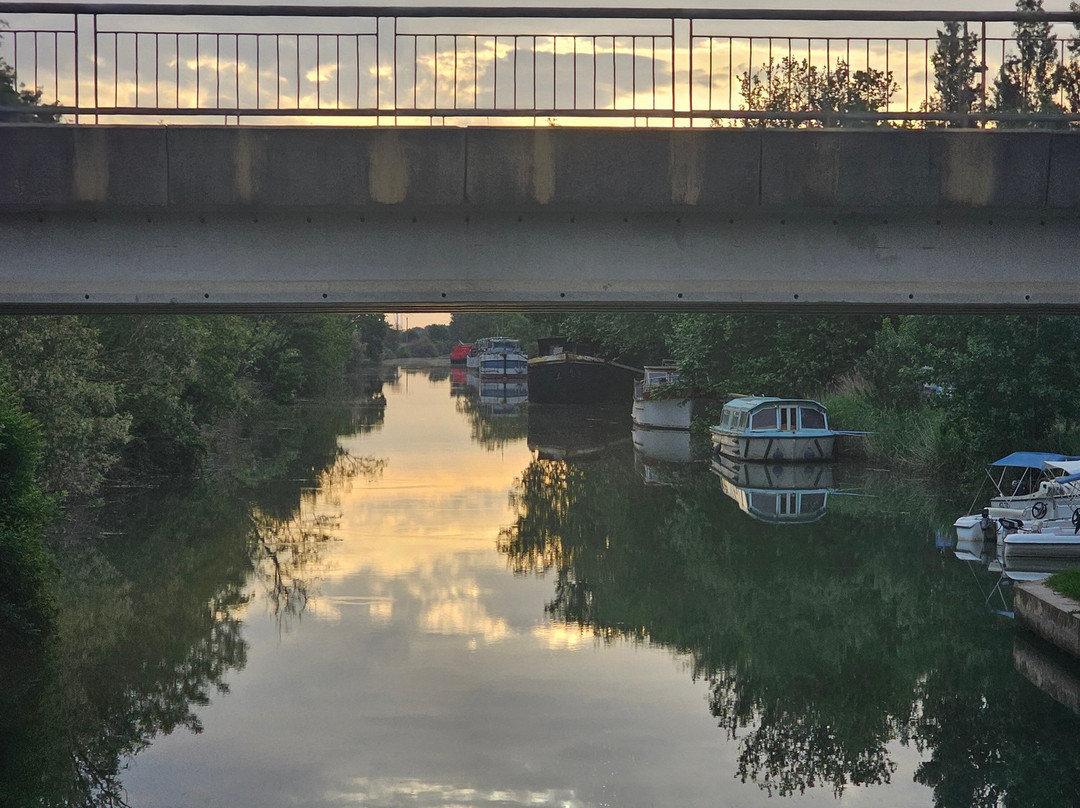 Le Boat - Homps-Homps必去景点