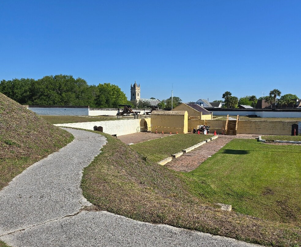 Fort Moultrie-Sullivan's Island必去景点