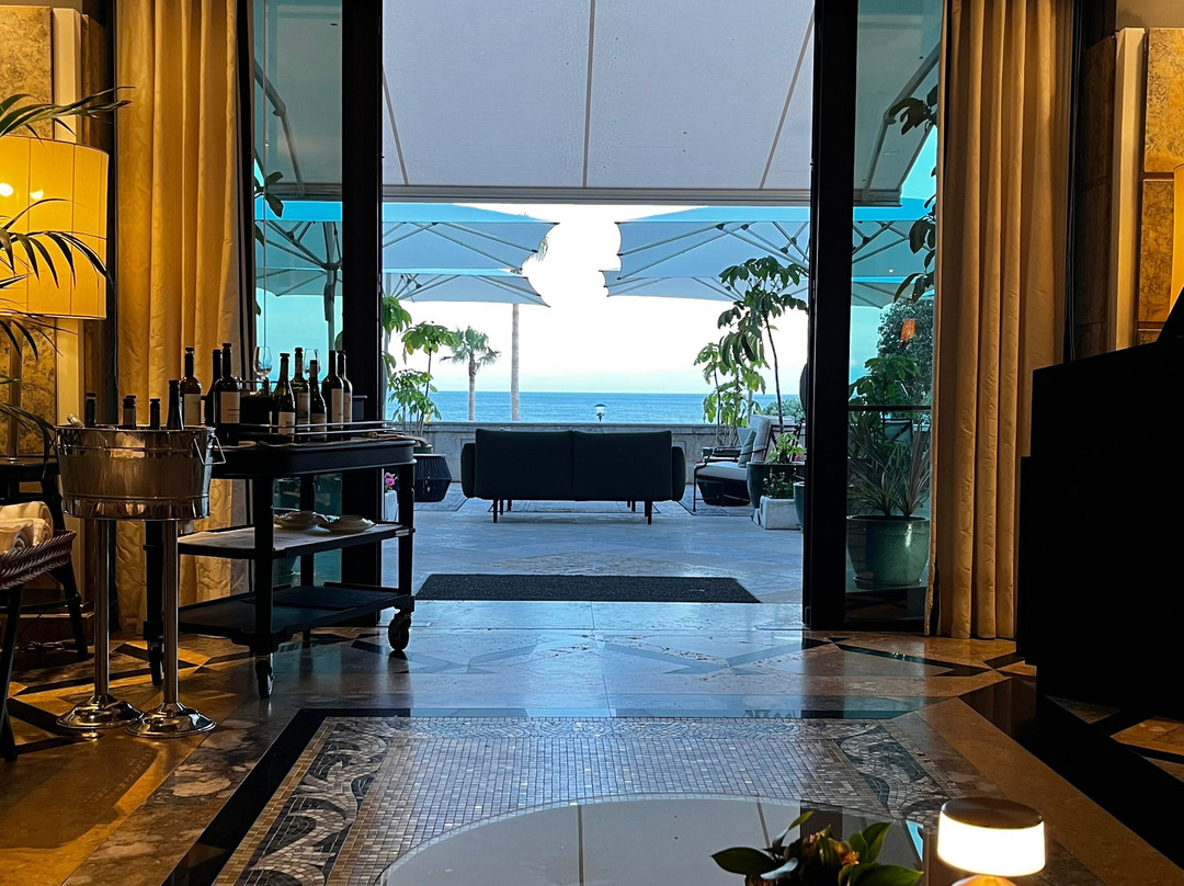 格兰瑞沃伊塔里水疗酒店主图