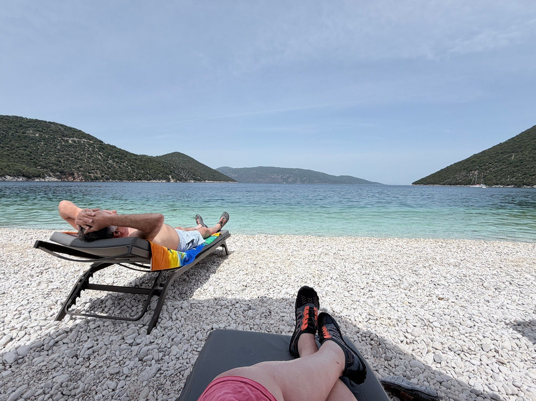Antisamos Beach-萨米必去景点