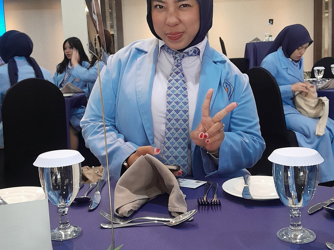 帕帕达亚酒店主图