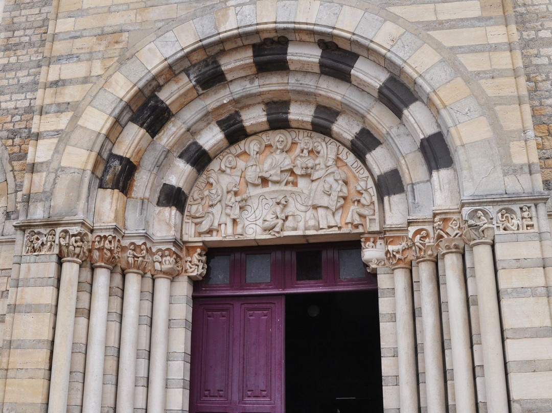 Eglise Notre-Dame de la Providence-Digoin必去景点