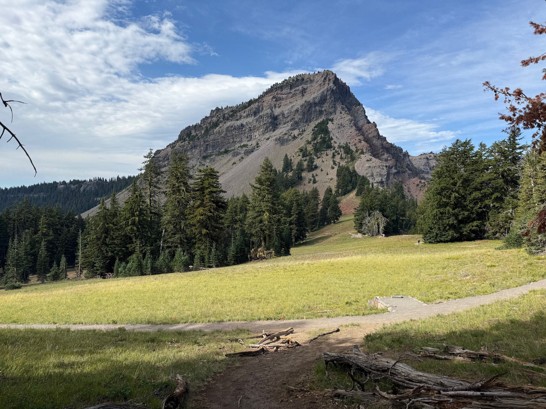 Sun Notch Trail-火山湖国家公园必去景点
