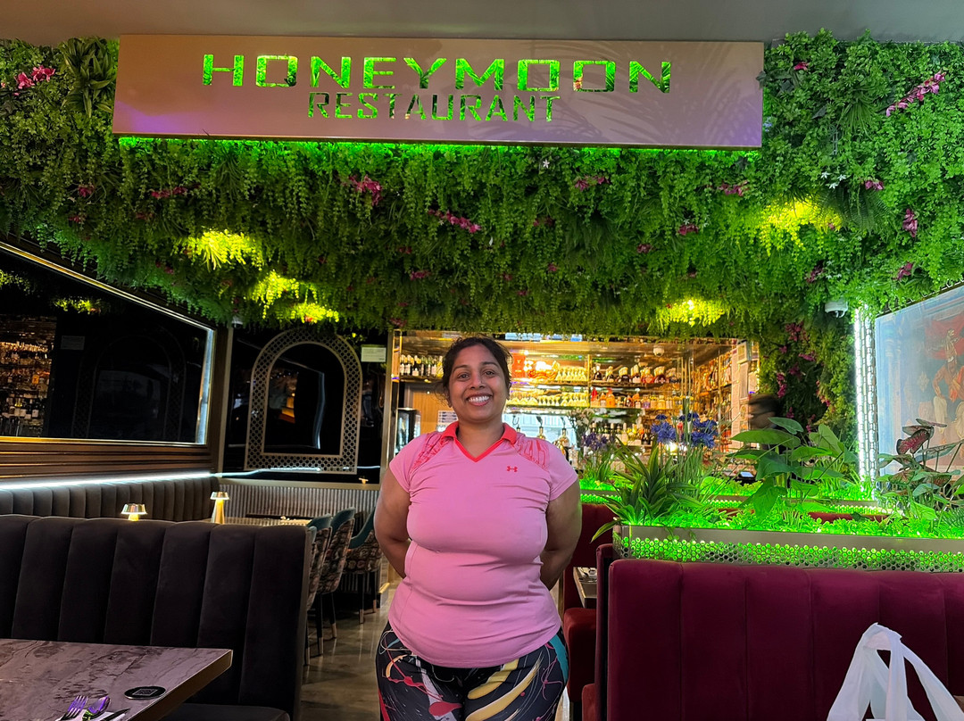 Honeymoon Restaurant Croydon