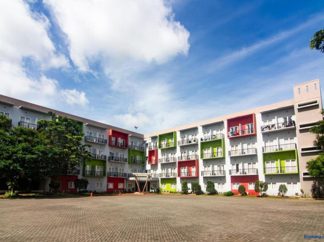 Tos Residence