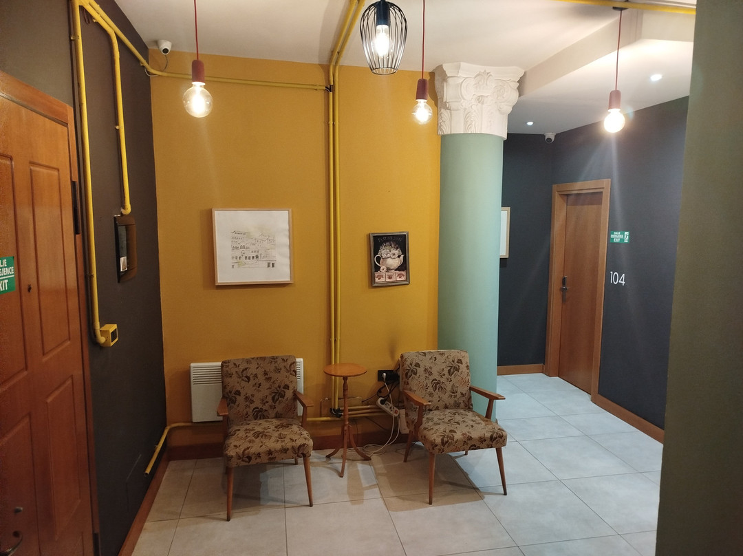 地拉那奥达酒店主图