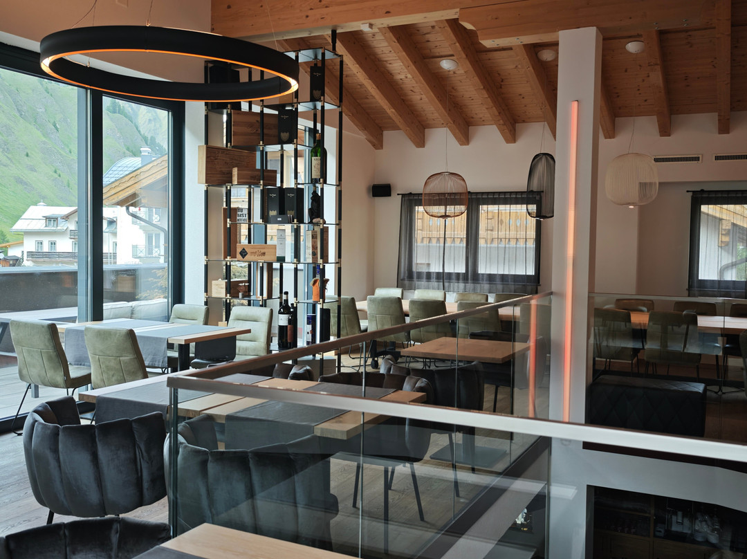 Black Summit Samnaun Boutique Hotel