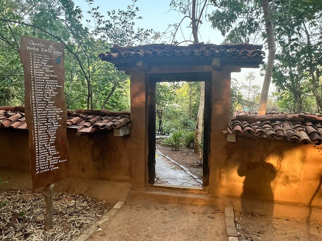 普顿迪野外酒店-坎哈地球小屋主图