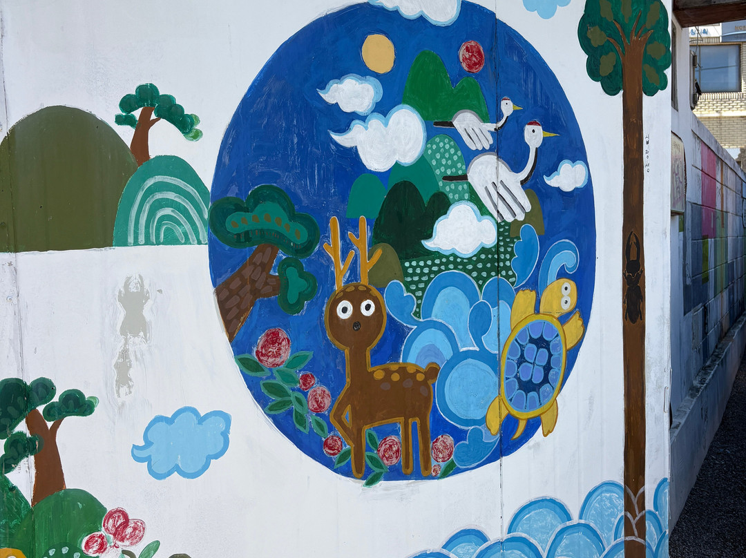 Haenggungdong Mural Painting Village-水原市必去景点