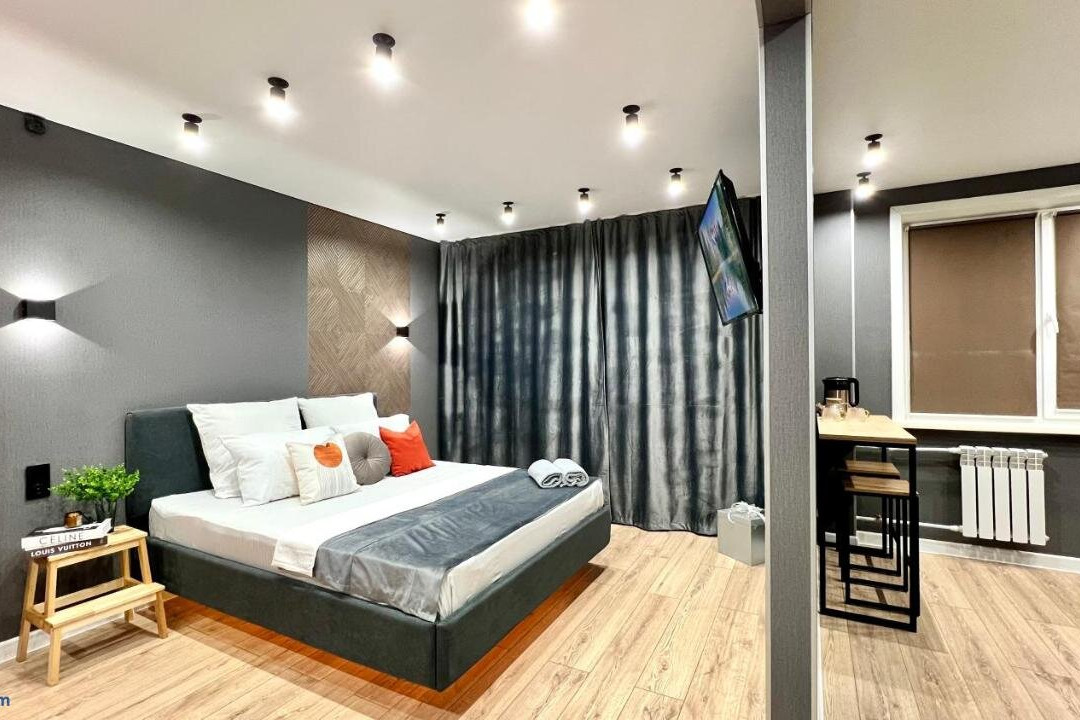 Dom Apartments