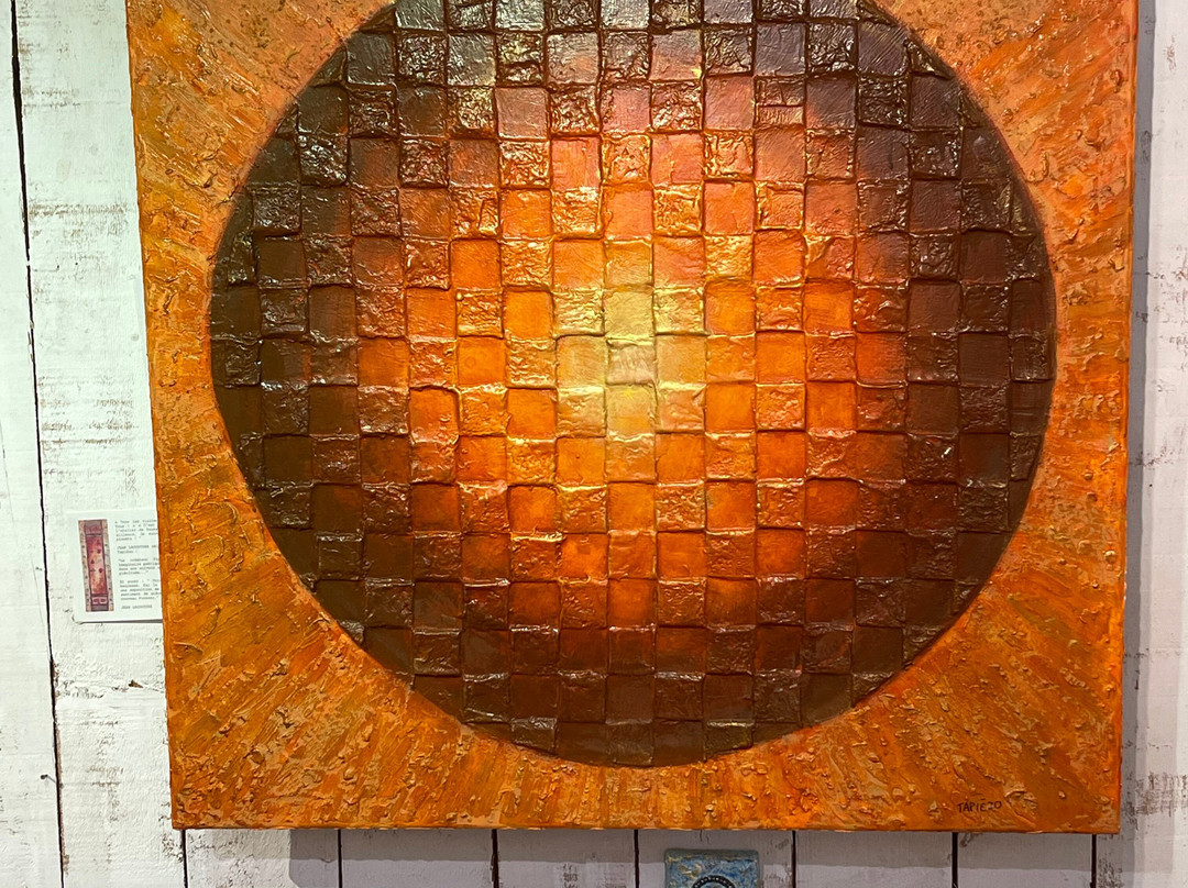 Art Gallery Contemporary Tapiézo-Roussillon必去景点