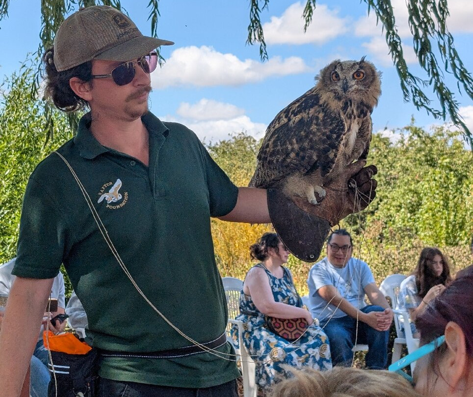 Raptor Foundation-Woodhurst必去景点