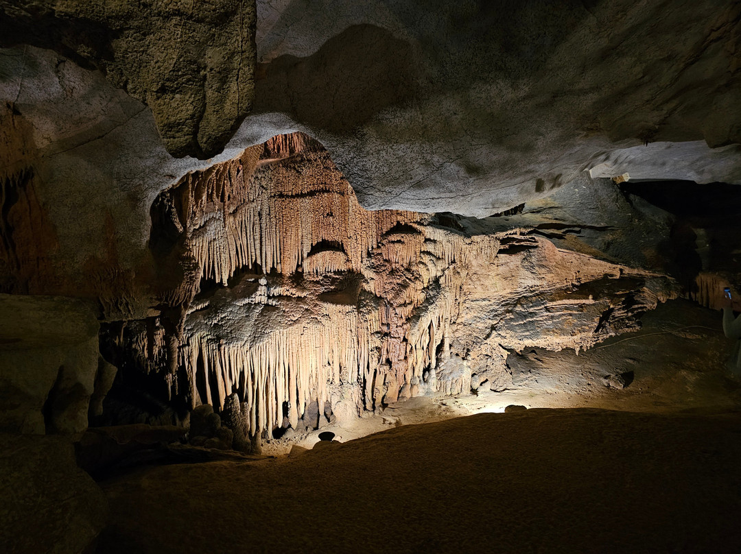Endless Caverns-新市场必去景点