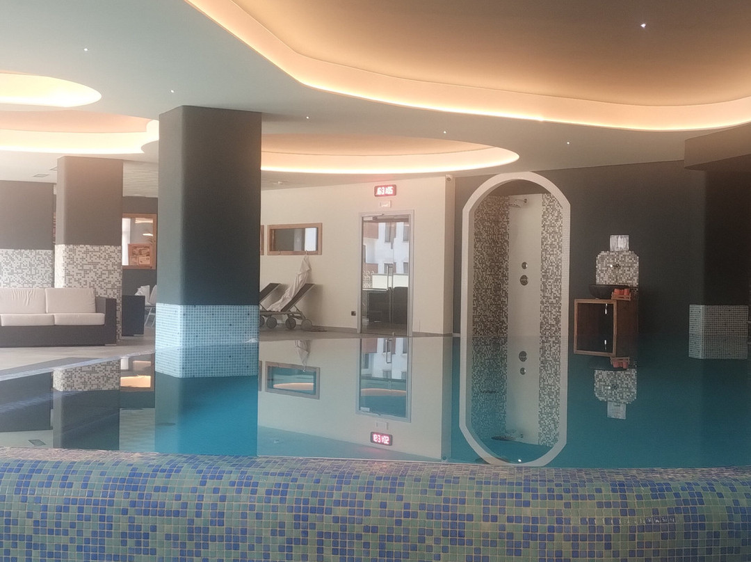 Astoria Comfort Hotel主图
