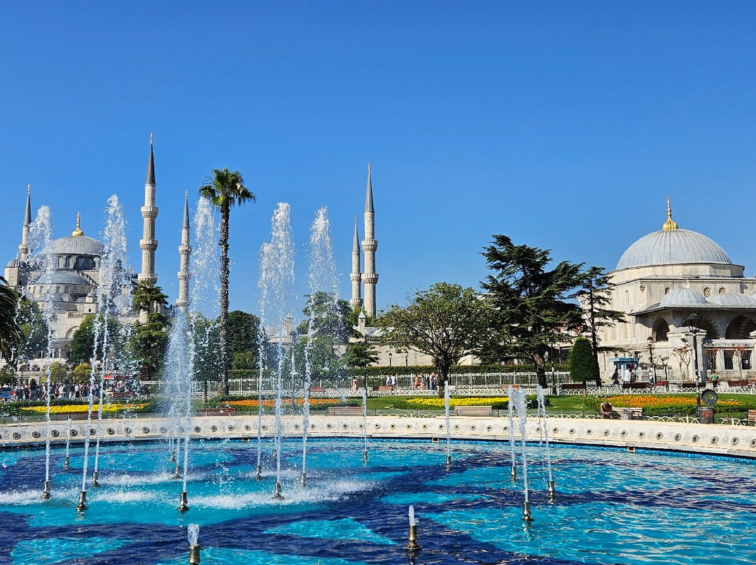 Sultanahmet Square-伊斯坦布尔必去景点