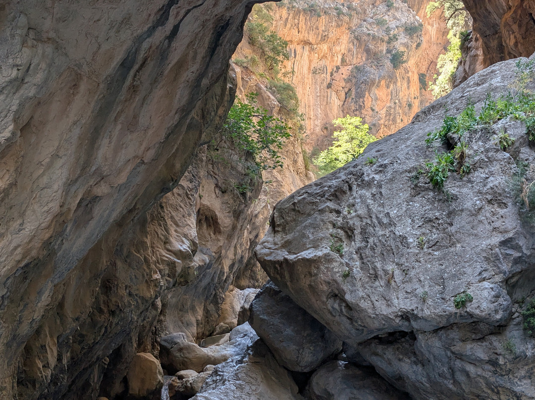 Sarakina Gorges-Mirtos必去景点