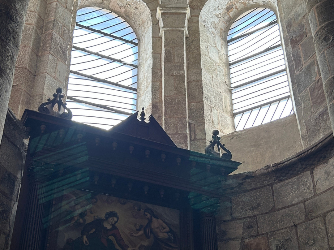 Église Abbatiale Sainte-Foy-Conques必去景点