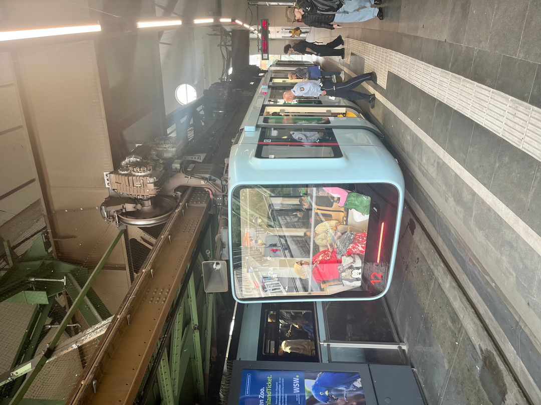 Wuppertaler Schwebebahn-伍珀塔尔必去景点