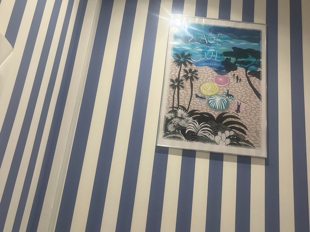 柠檬酒店主图