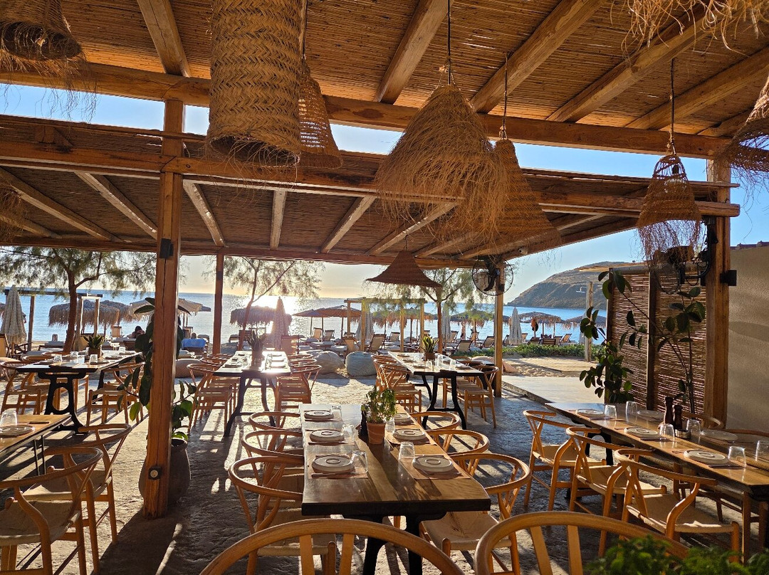Aposperos Beach Bar & Restaurant
