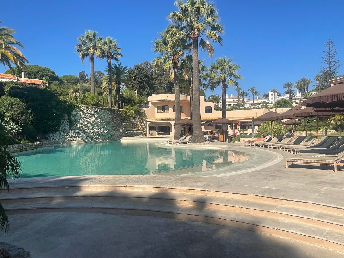 维拉拉拉-塔拉萨度假酒店-旅行者