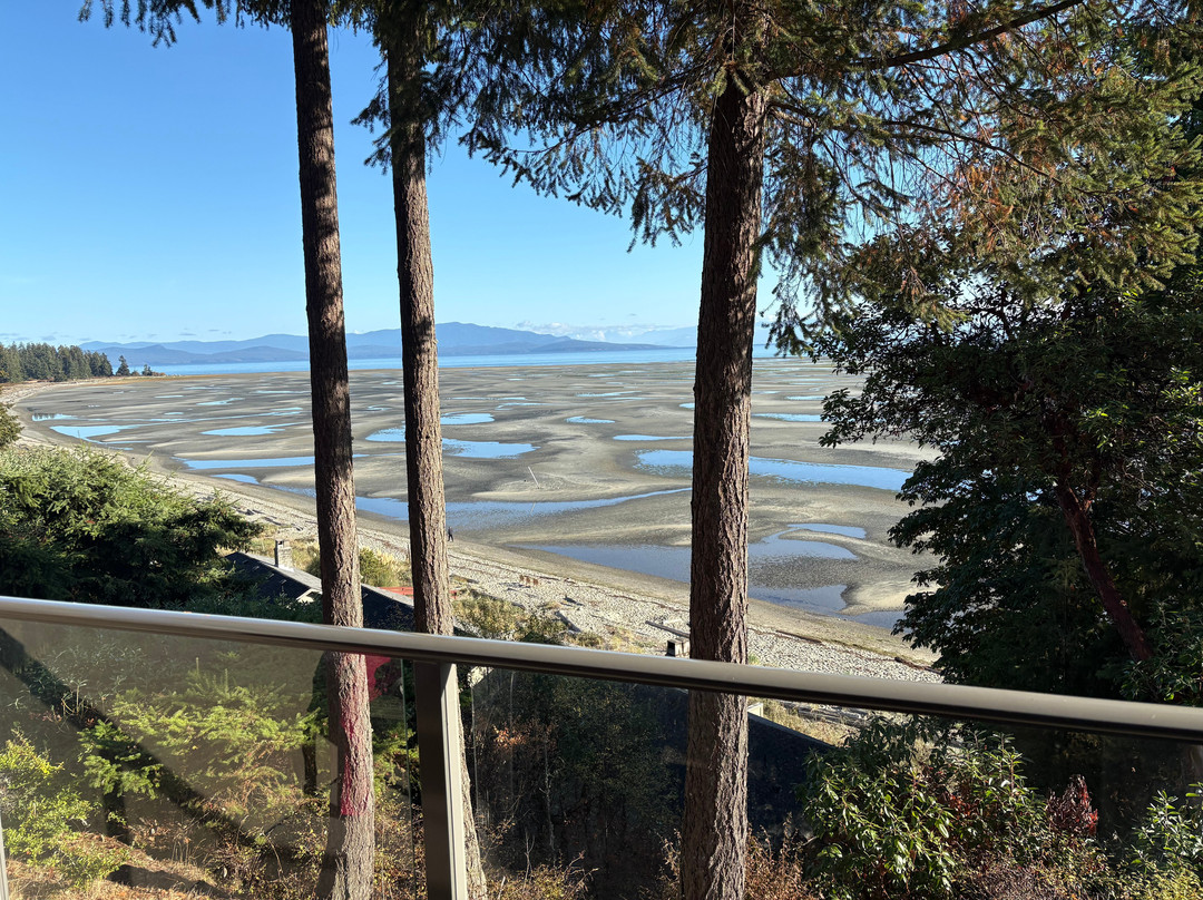 泰娜玛拉海边温泉度假村主图