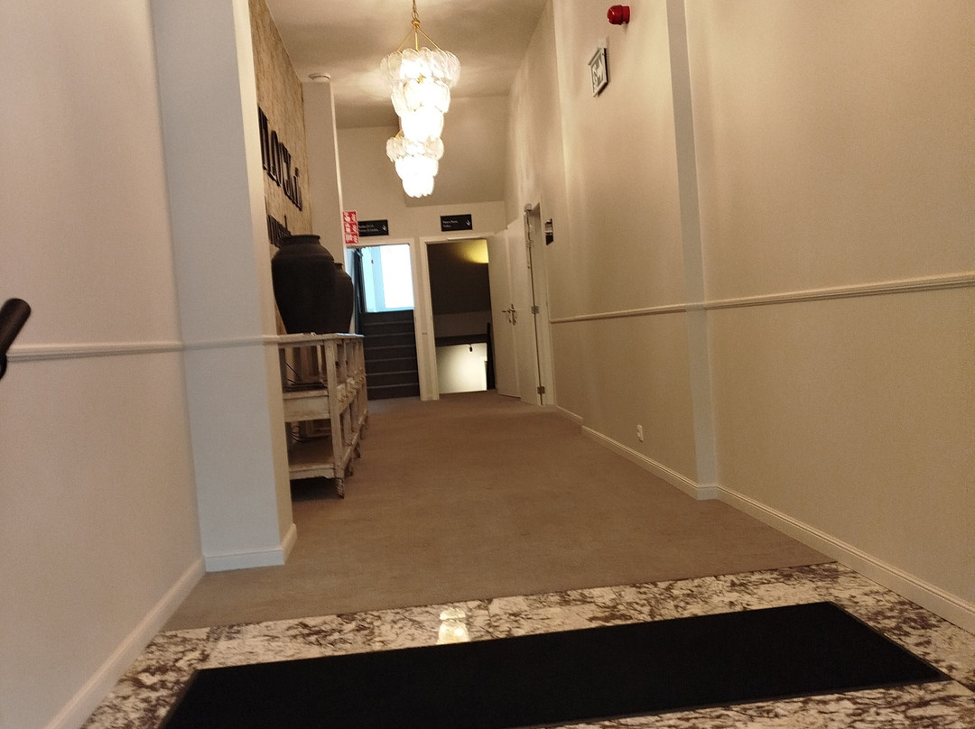 Whitlock16 Aparthotel
