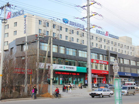 沈阳百时快捷沈北大学城店主图