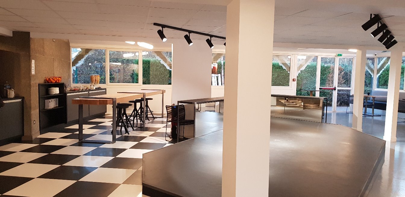 Enzo Hotels Trappes-官方