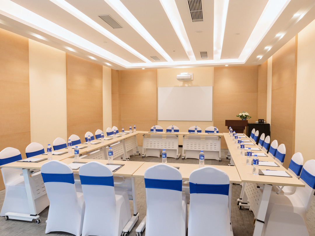 天水中心智选假日酒店主图