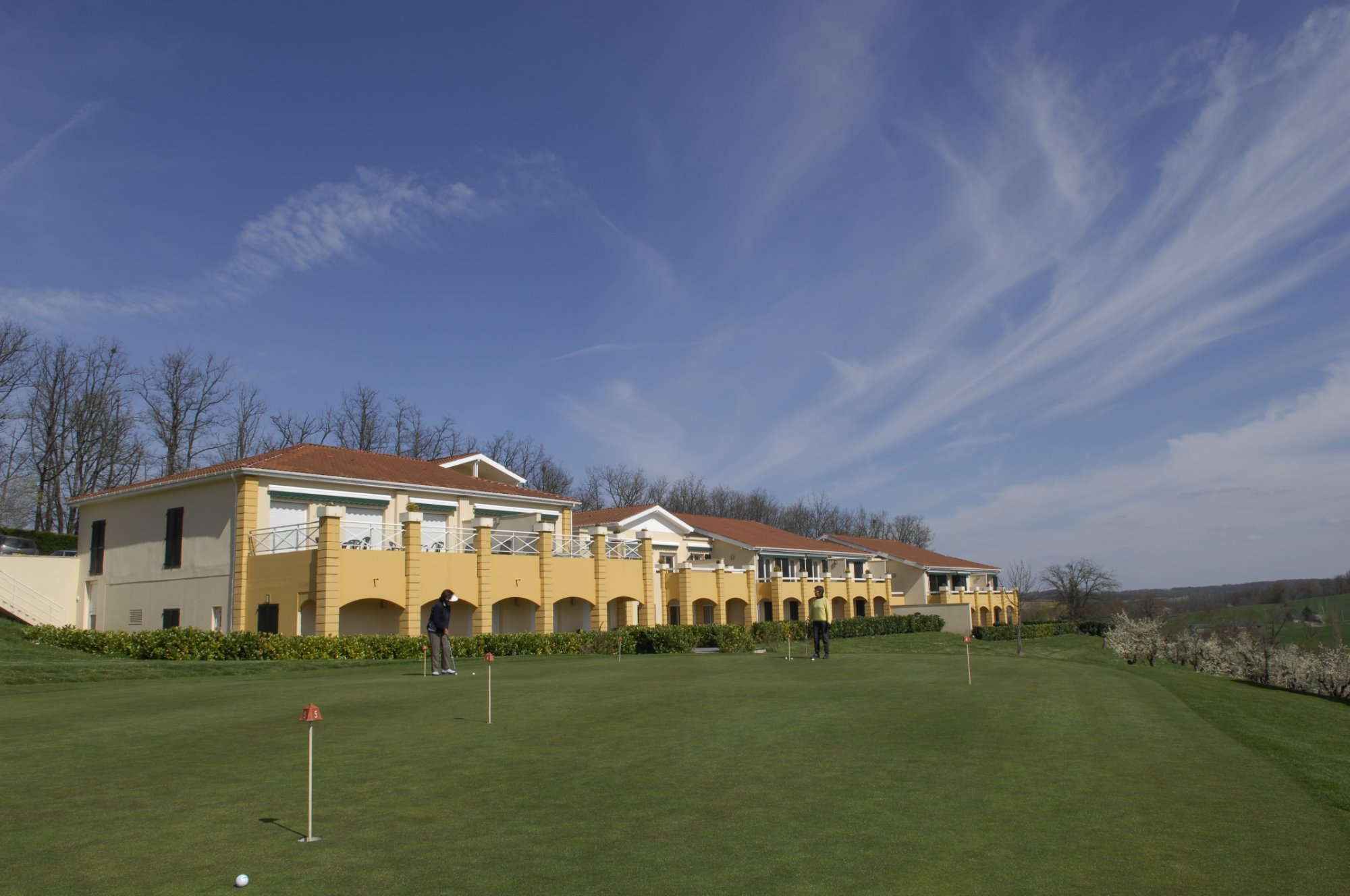 Villeneuve sur lot Golf & Country Club-官方