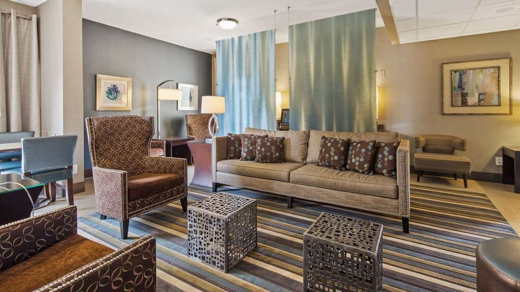 Best Western Plus Tallahassee North Hotel主图