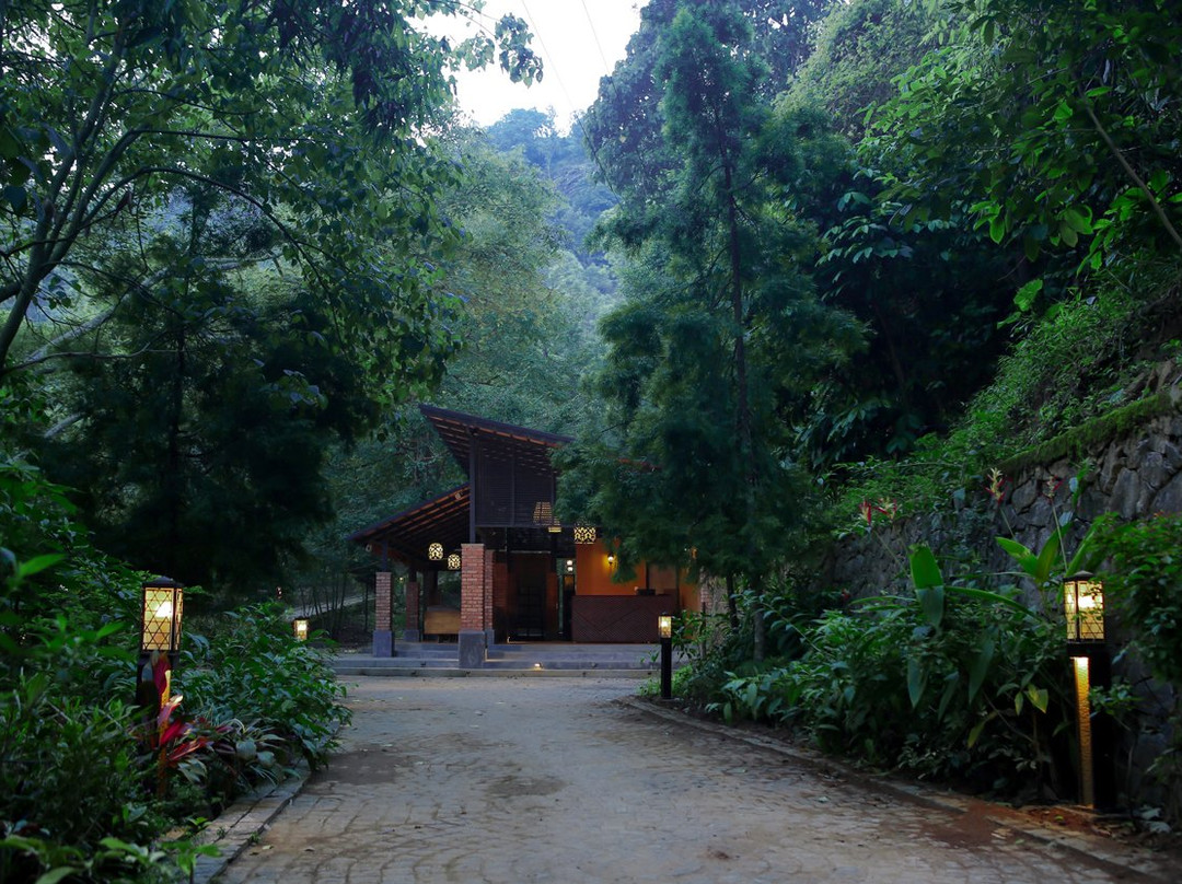Vythiri酒店住宿-Silent Creek Resort and Spa