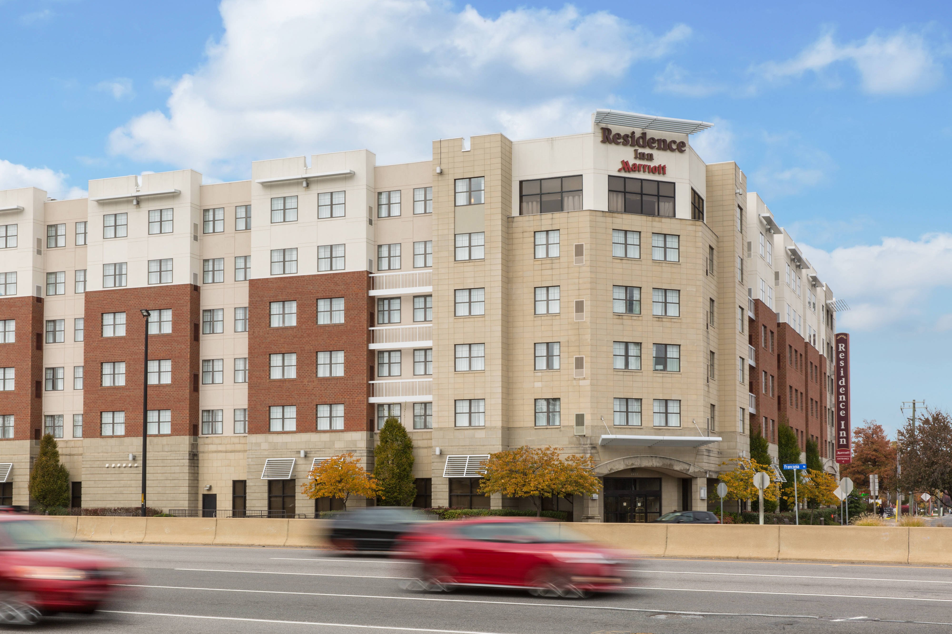 Residence Inn Springfield Old Keene Mill-官方