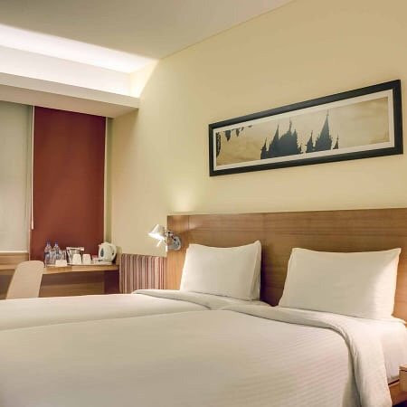 OYO 28642 Janavi Resort