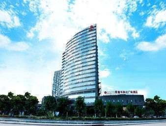 熙春华美达广场酒店主图