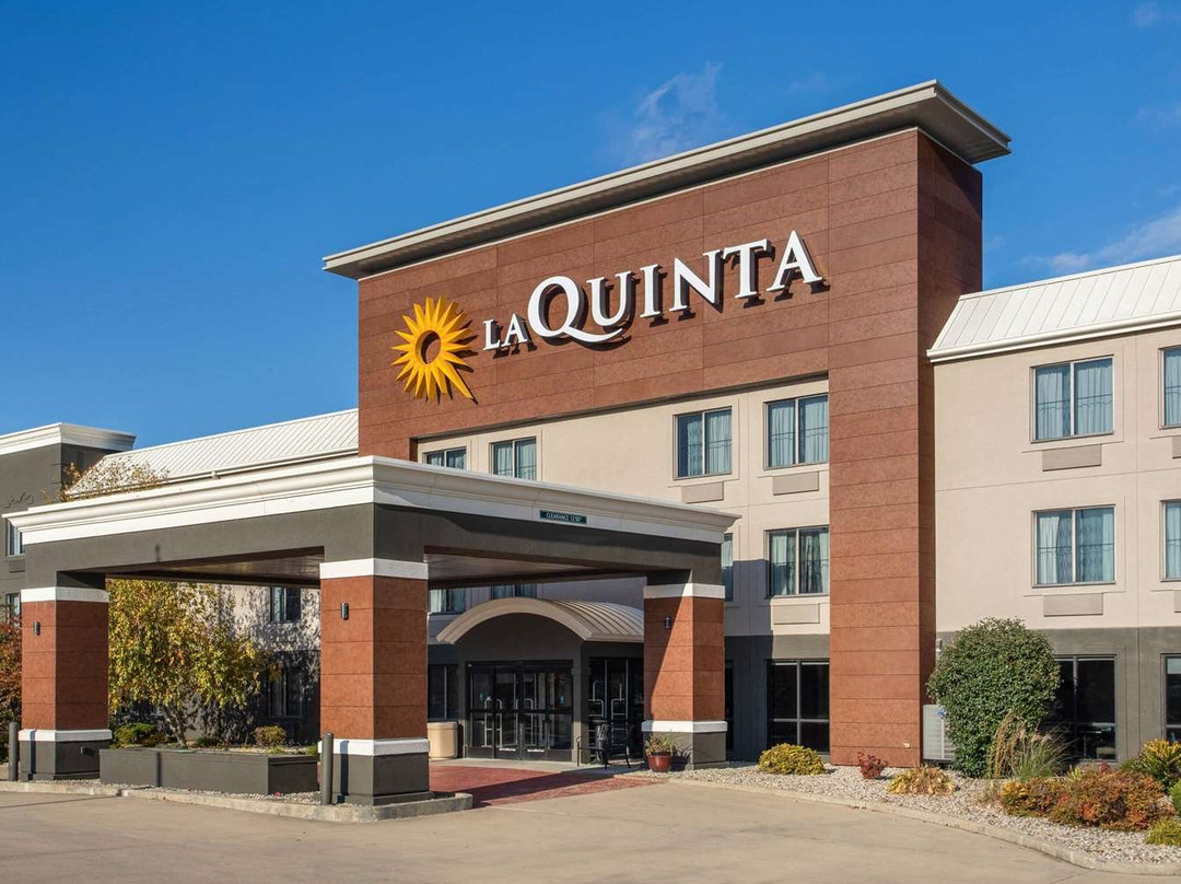 La Quinta Inn & Suites by Wyndham Lafayette