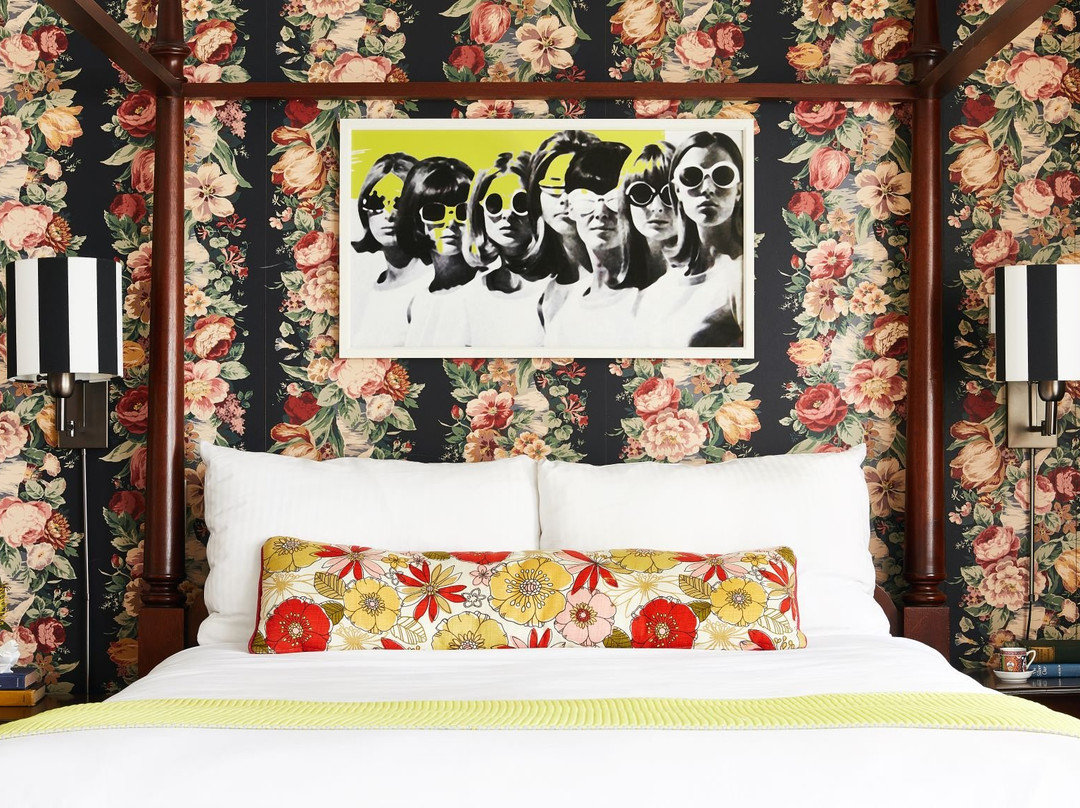 白天鹅旅馆主图