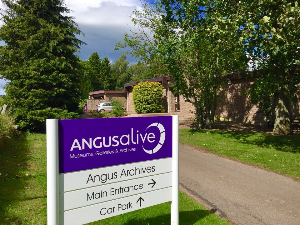Forfar旅游景点-Angus Archives