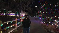 Clear Creek Whitewater Park-戈尔登必去景点