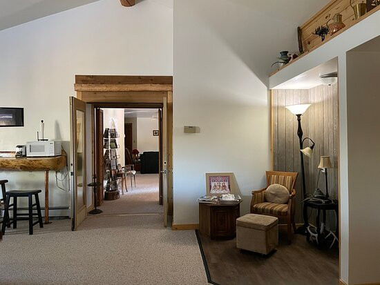 Antler's Rest Bed and Breakfast主图