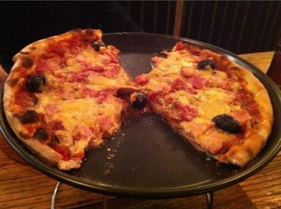 A Cote Marseille Pizza Bar