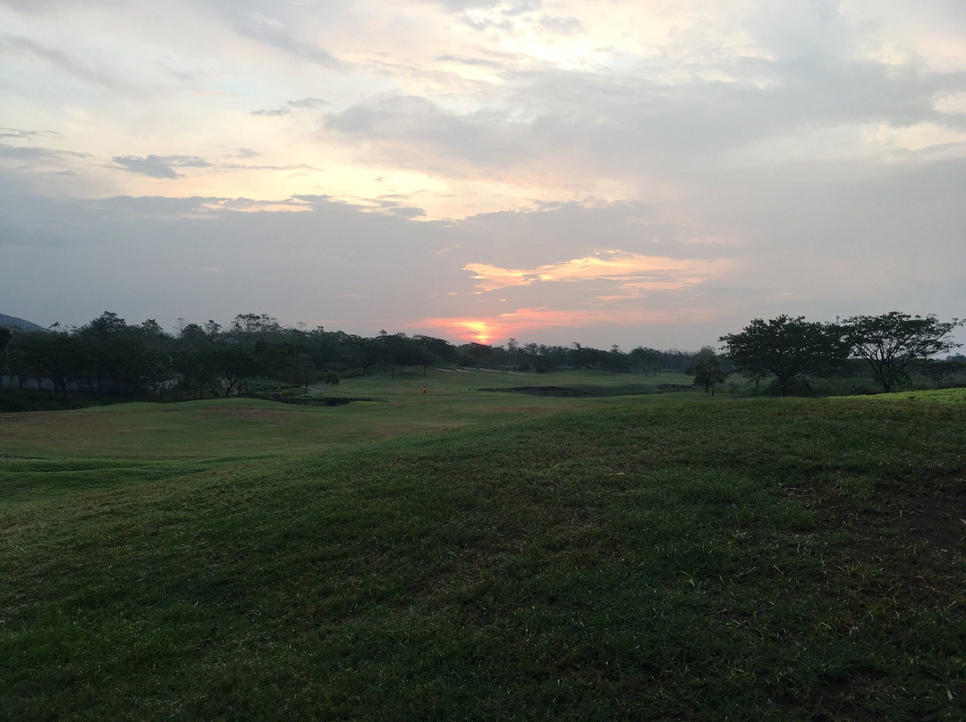 Padivalley Golf Club景点图片