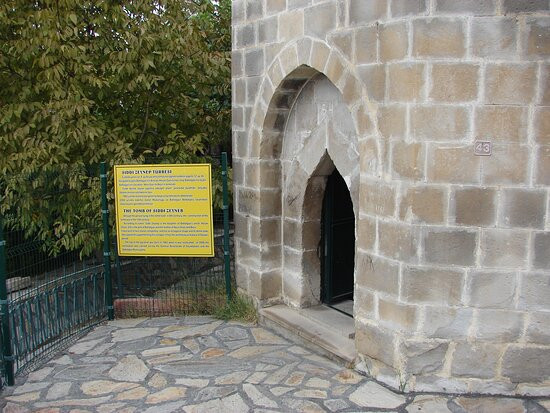 Sıddı Zeynep Türbesi-Battalgazi必去景点