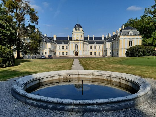 Castle Silherovice-Opava必去景点