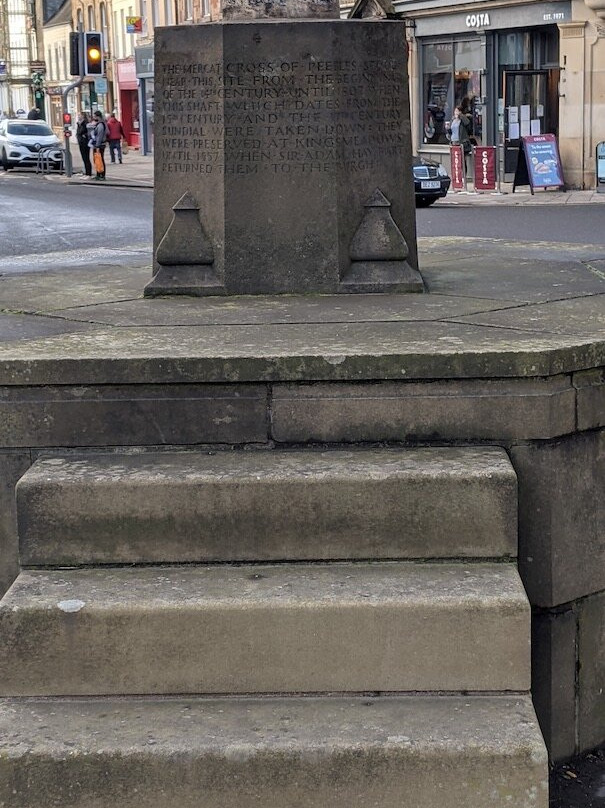 The Mercat Cross-皮布尔斯必去景点