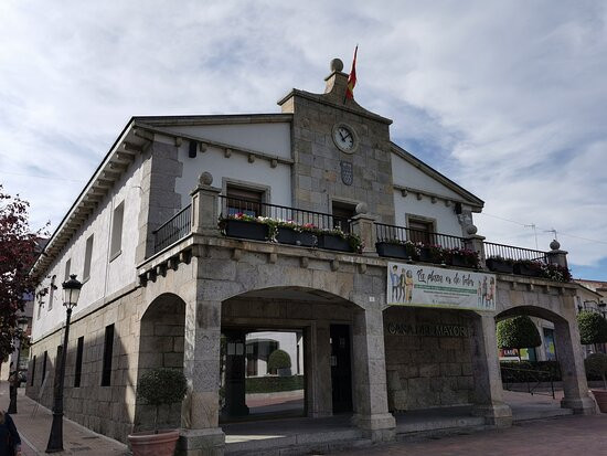 Antiguo Ayuntamiento-Galapagar必去景点