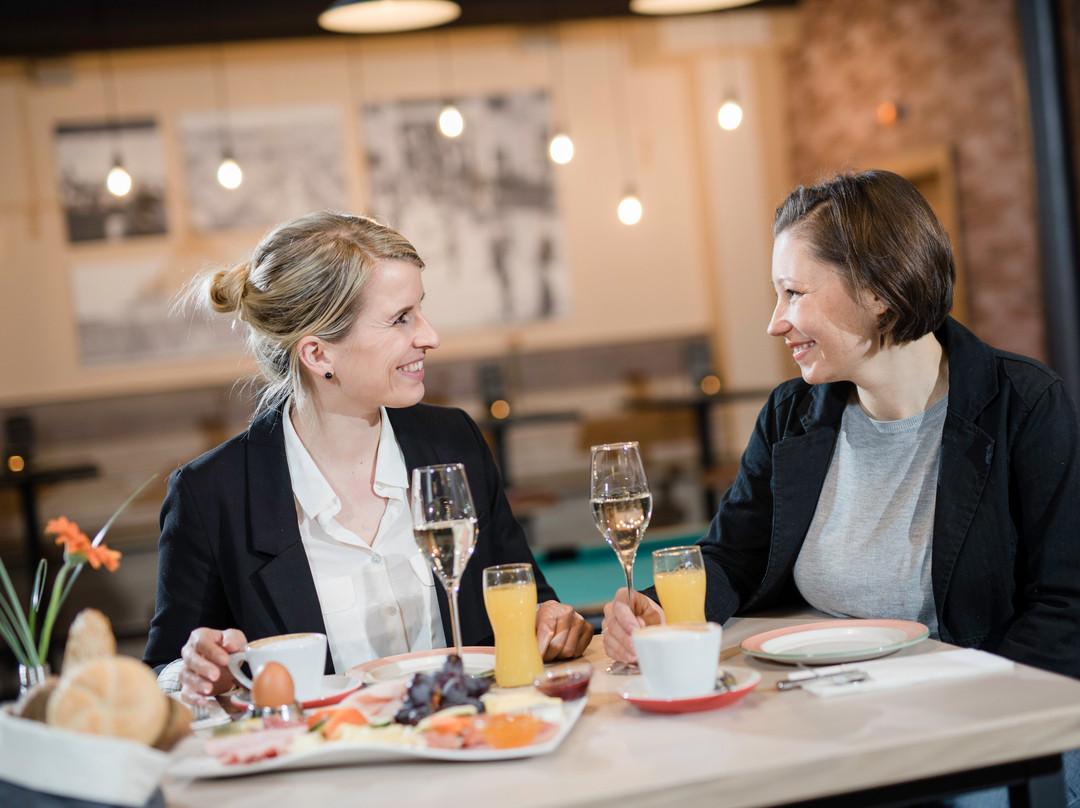 Soechau餐馆和美食-Café Im Jufa Hotel Fürstenfeld